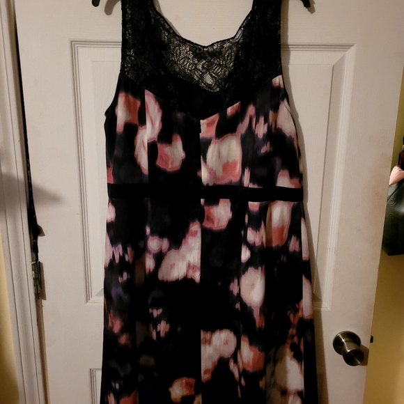 Dress by Adrianna Papell - Picture 3 of 5